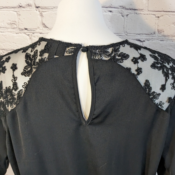 Who What Wear black lace detail dress - Picture 3 of 10